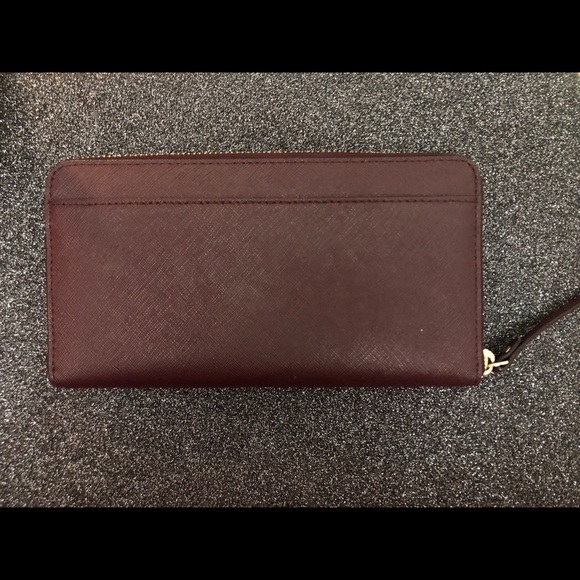 Kate Spade Wallet - Picture 2 of 4